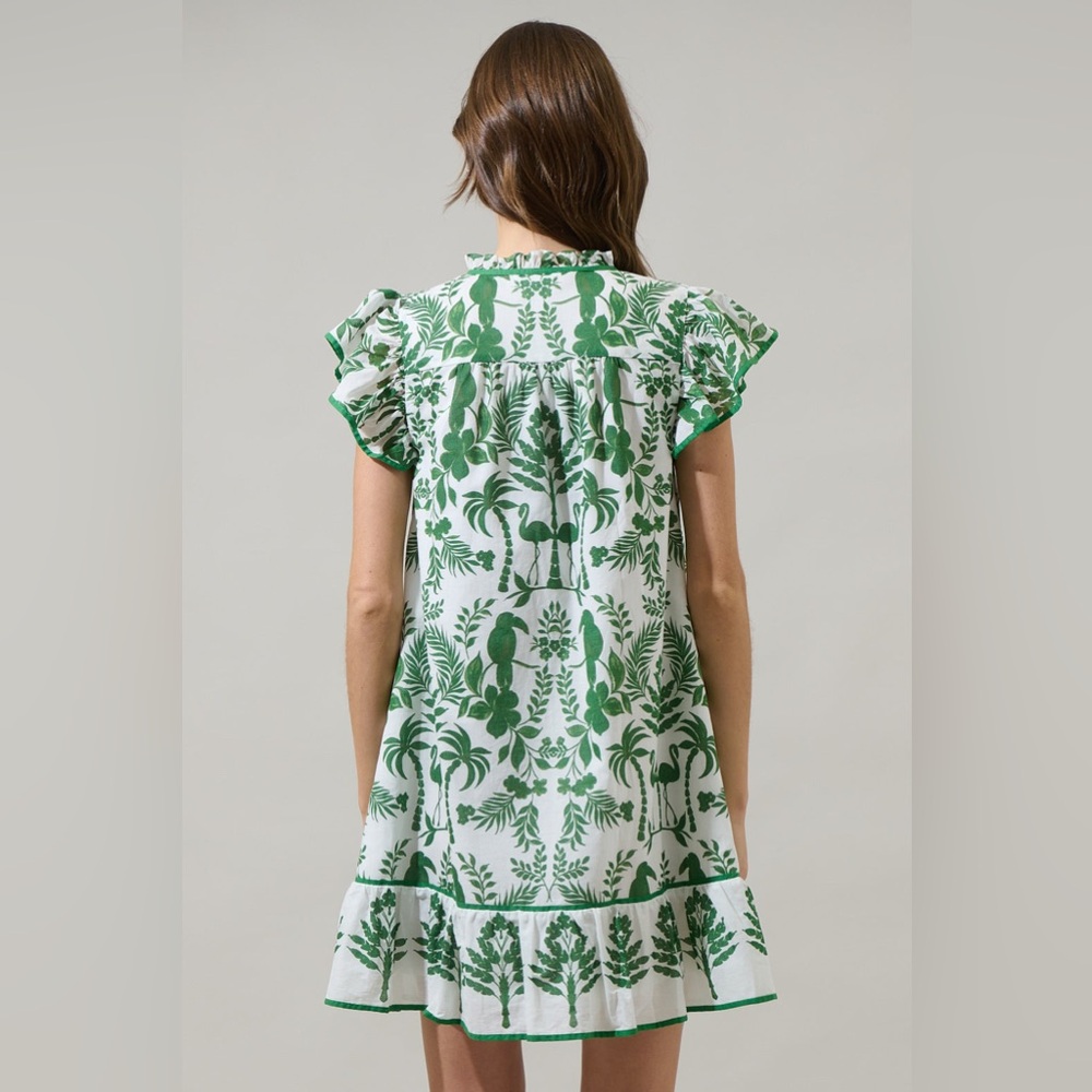 Sugarlips Davina White and Green Floral Printed Shift Mini Dress size Small - Picture 2 of 11